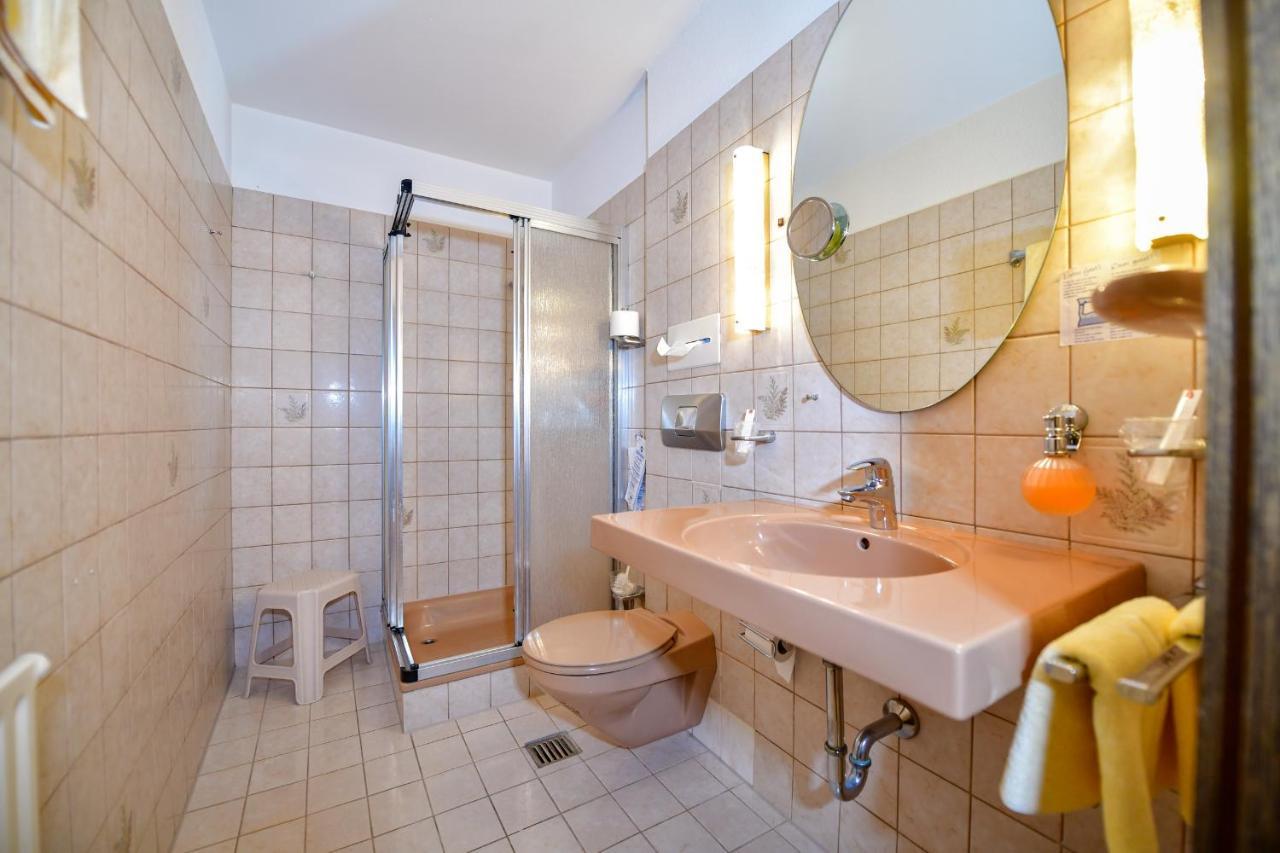 Hotel Zur Post 발베 외부 사진