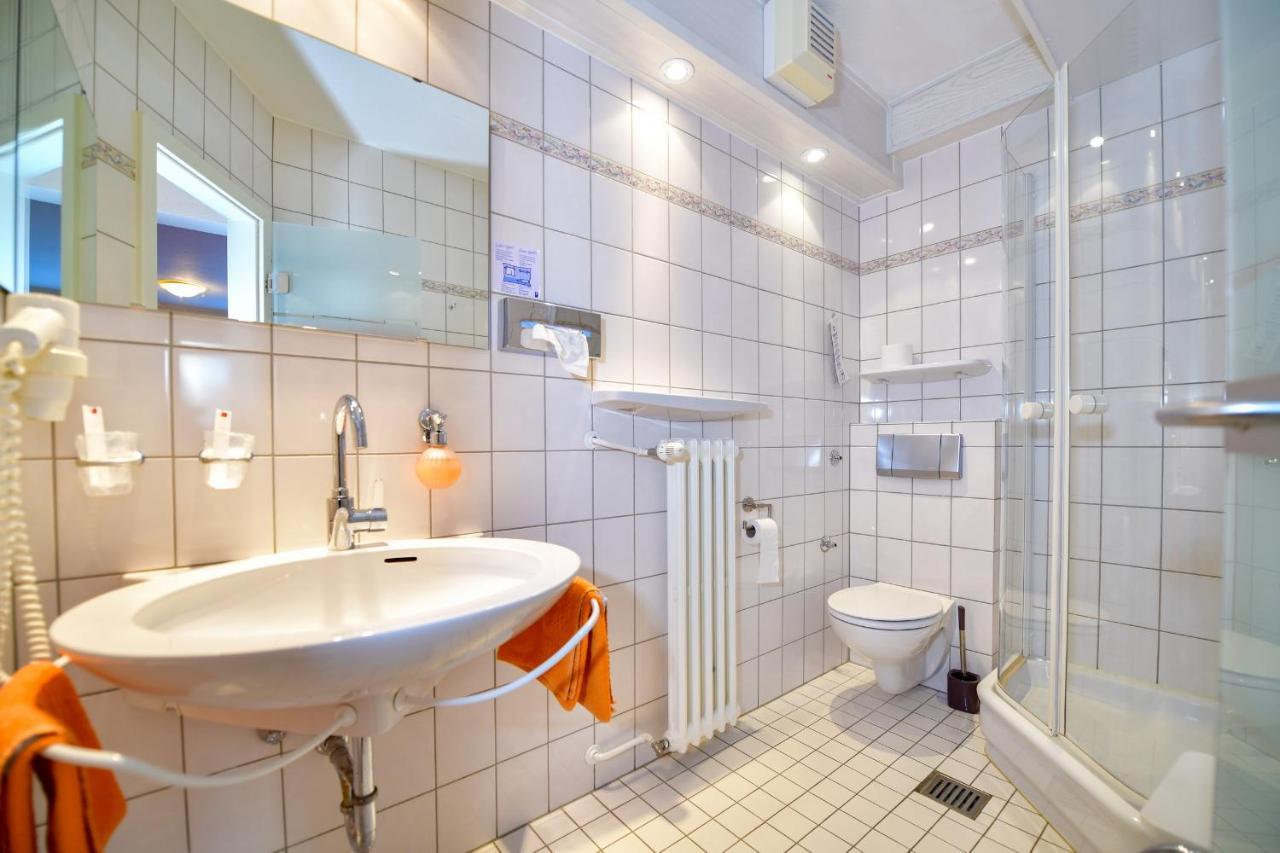 Hotel Zur Post 발베 외부 사진